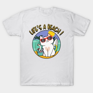 Life's a beach Persian Cat T-Shirt